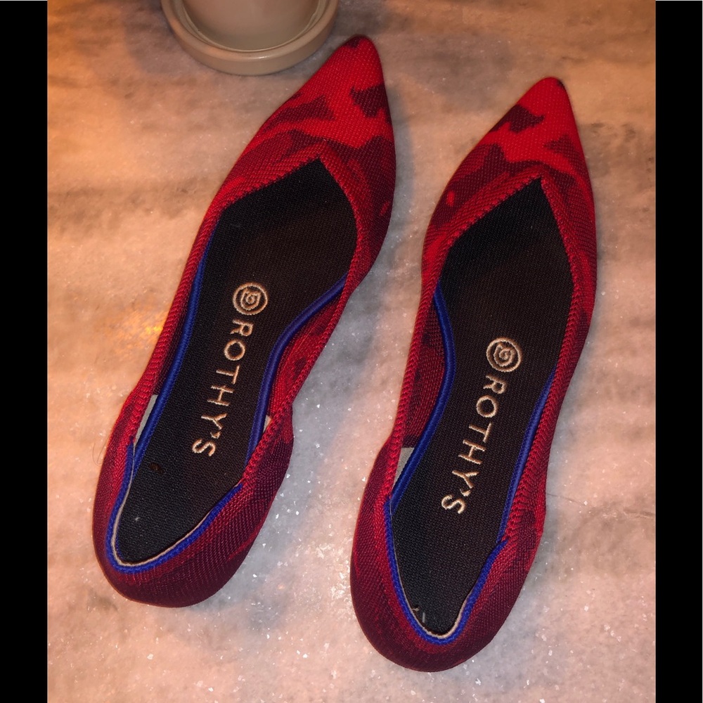 Rothy’s Red Camo Points 7.5 *RETIRED* *PRICE FIRM*